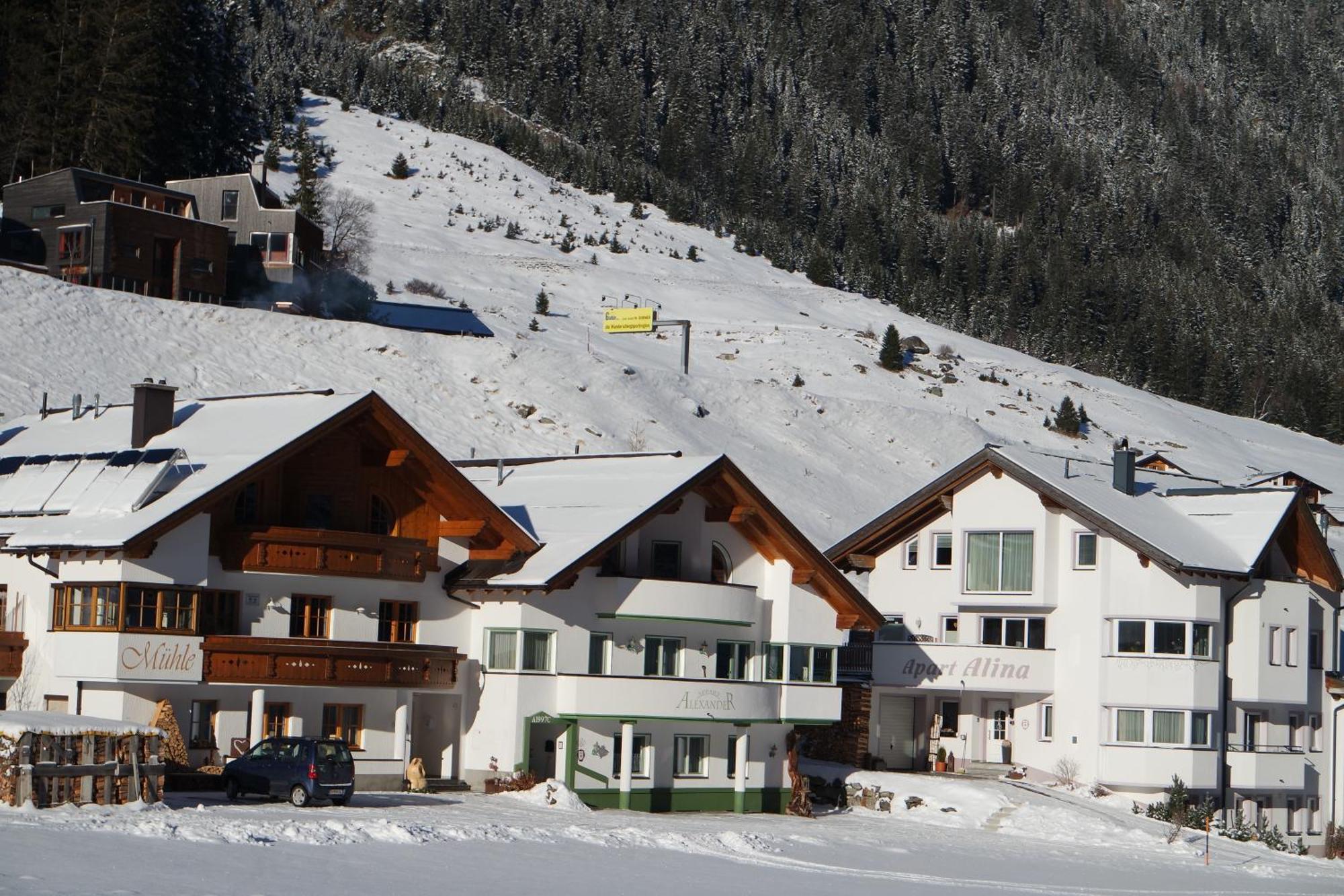 Apart Alina Galtür Exteriör bild